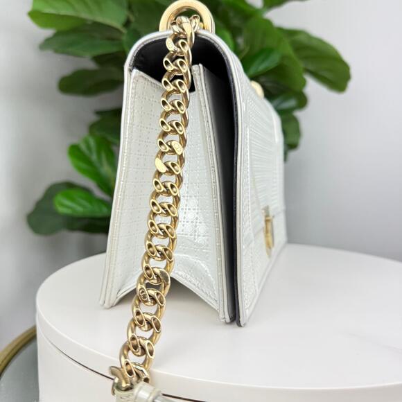 💎✨ Authentic Christian Dior Patent Micro-Cannage Diorama Flap Chain ShoulderBag - Picture 6 of 8